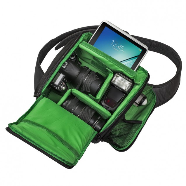 RIVACASE 7470 (PS) SLR Sling Case black